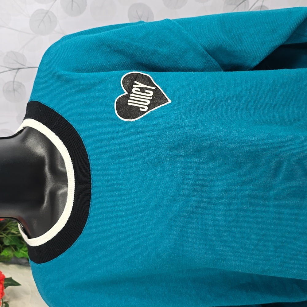 Juicy by Juicy Couture Teal Heart Logo Crew Neck Sweater - Large - Picture 5 of 10